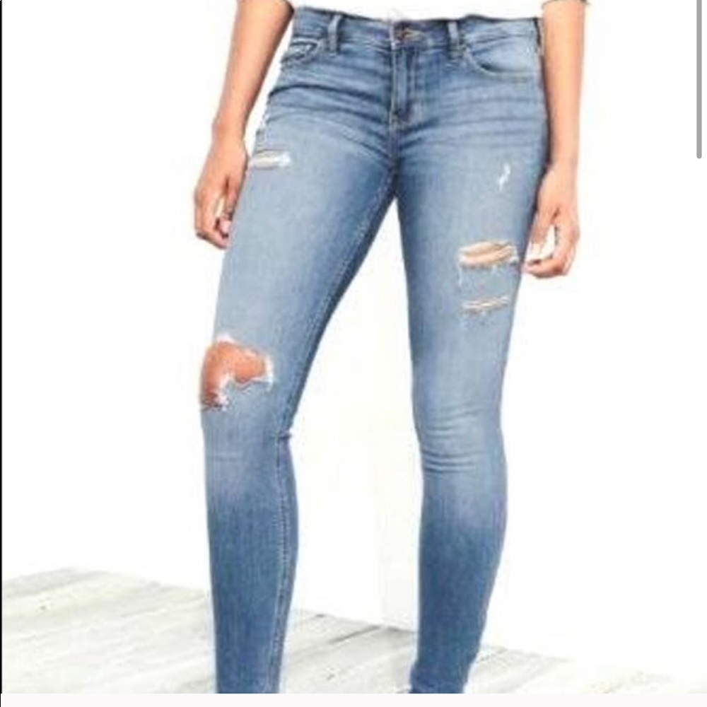 Hollister low rise super skinny jeans